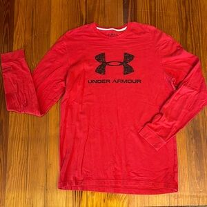 Men’s Under Armour long-sleeve t-shirt
